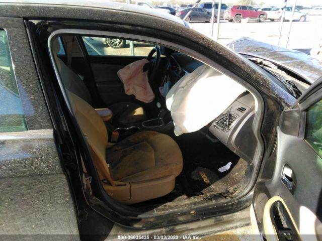 1C3CCBAB0EN122212 Chrysler 200 LX