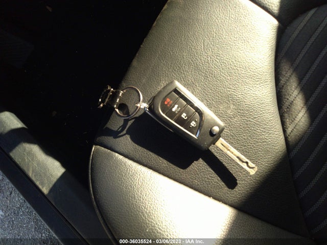 Toyota CAMRY SE 2021 4T1G11AK4MU464212 Image 3