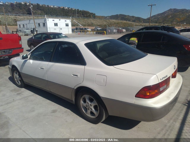 1997 LEXUS ES 300 LUXURY SPORT SDN VIN: JT8BF22GXV0035552