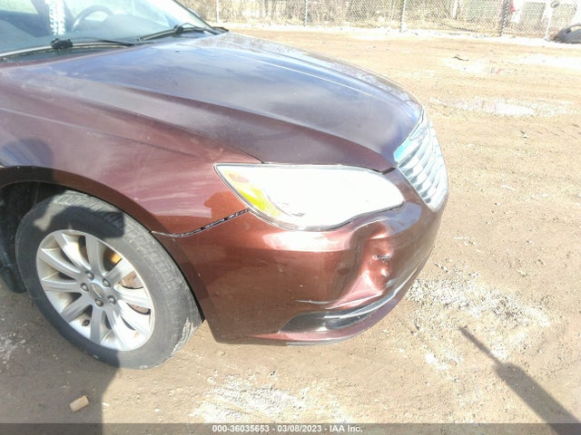 Chrysler 200 2013 1C3CCBBB7DN545432 Image 6