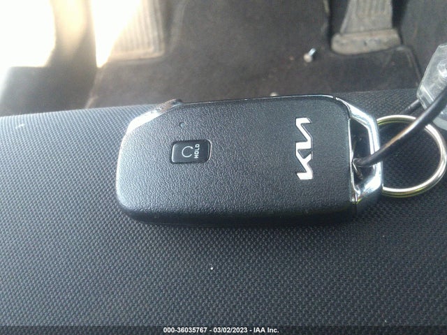 2022 Kia K5, VIN: 5XXG14J28NG090393