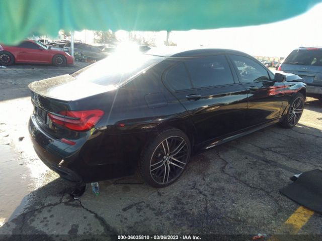 WBA7E2C57JG742565 BMW 7 Series 740i