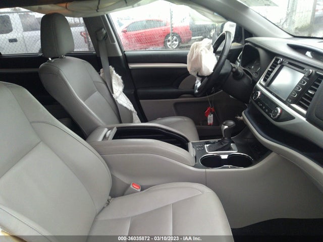2014 TOYOTA HIGHLANDER XLE VIN: 5TDJKRFH5ES037873
