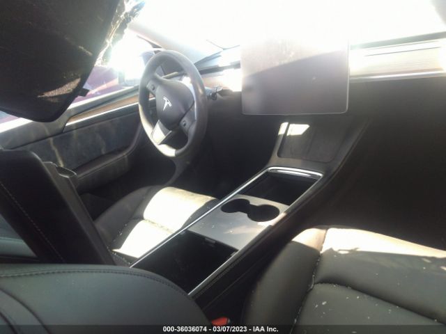 7SAYGAEE5NF556678 Tesla Model Y Long Range