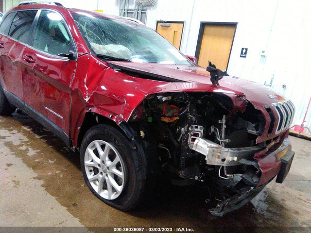 1C4PJMCBXHW565610 Jeep Cherokee Latitude