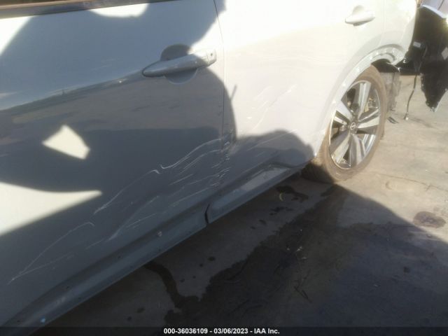 5N1BT3CA4NC731702 Nissan Rogue Sl