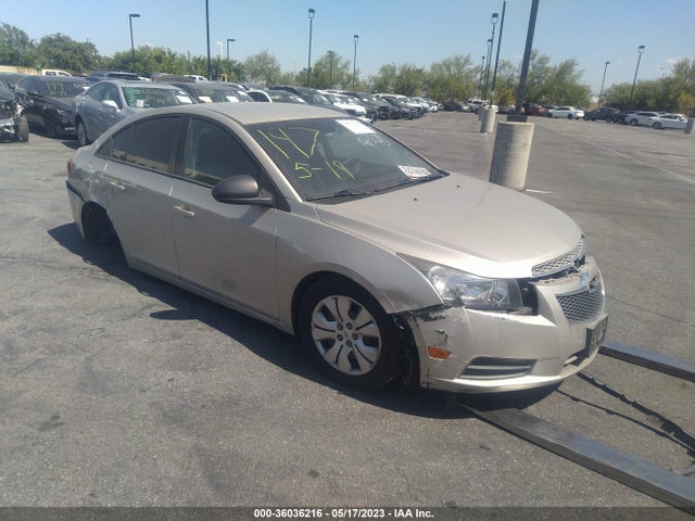 2014 1G1PA5SG3E7180343 main image