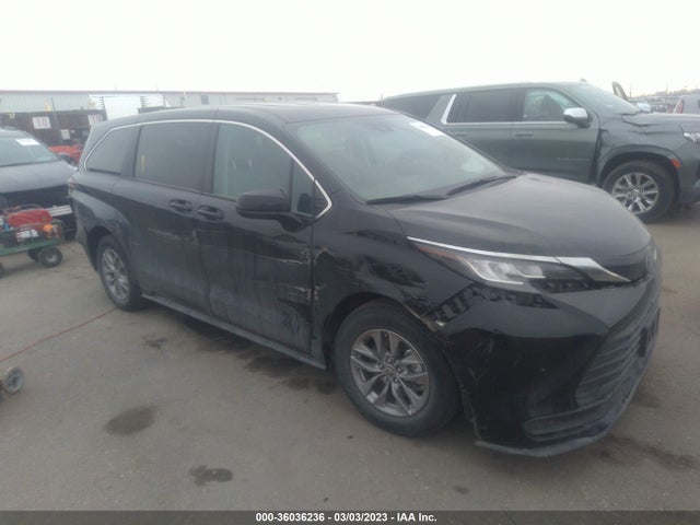 2022 Toyota Sienna, VIN: 5TDKRKEC1NS102456