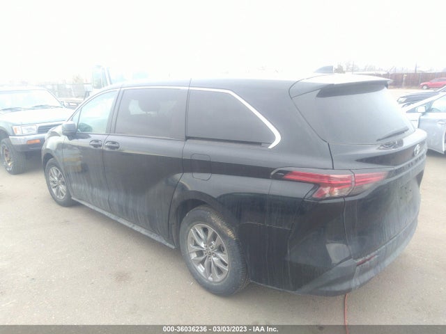 2022 Toyota Sienna, VIN: 5TDKRKEC1NS102456