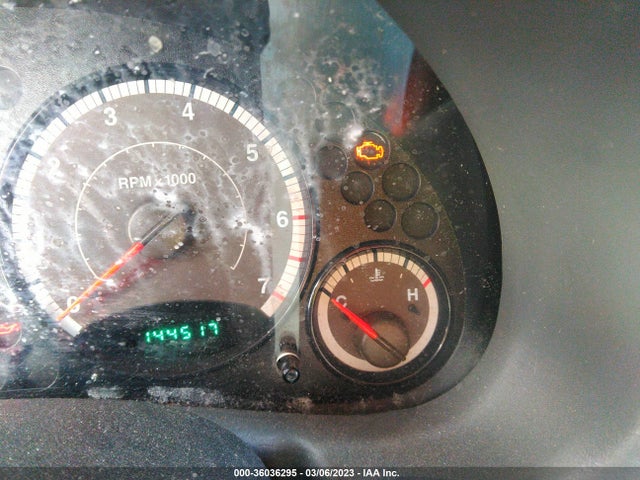 2005 JEEP LIBERTY SPORT VIN: 1J4GL48K05W695081