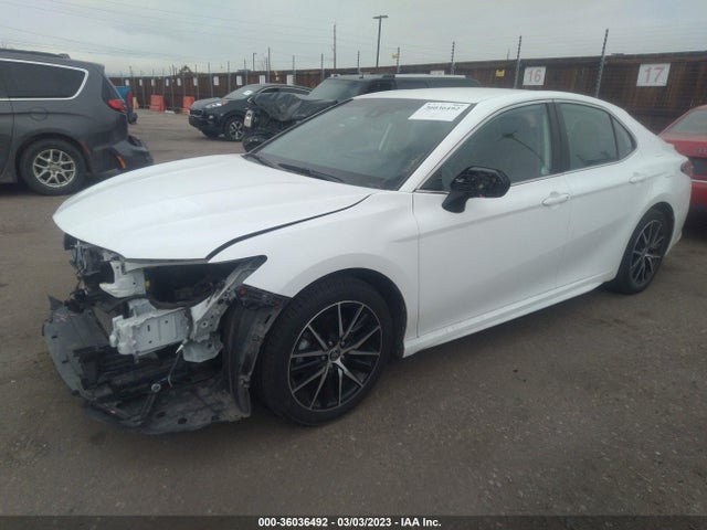 2021 Toyota Camry, VIN: 4T1G11AK8MU538375