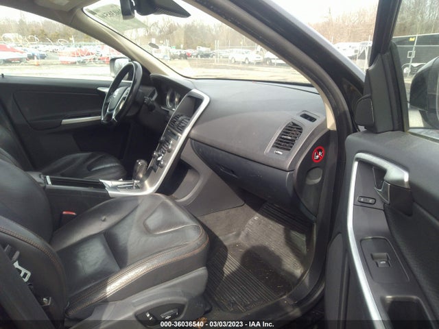 Volvo Xc60 3.2l 2011 YV4940DZ8B2185598 Image 6
