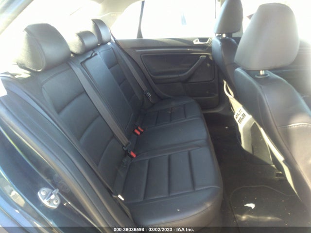 3VWRZ7AJ3AM049413 Volkswagen Jetta Sedan Se
