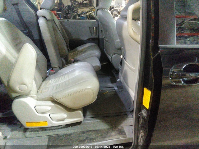 Toyota SIENNA XLE 2014 5TDYK3DCXES440640 Image 8
