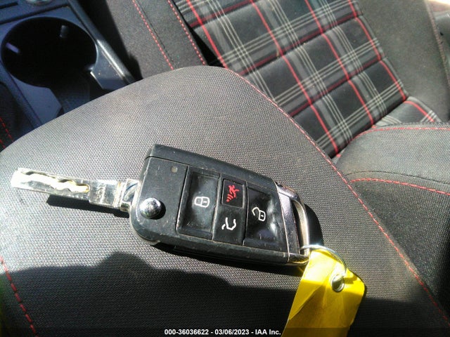 3VW5T7AU2GM069249 Volkswagen GOLF GTI S