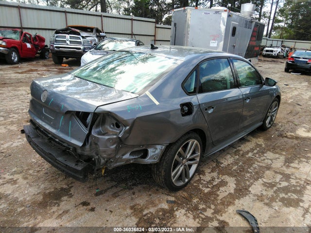 1VWAA7A35JC048304 Volkswagen Passat 2.0t S/r-line