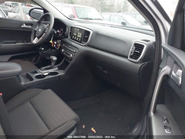 KNDPMCACXM7914881 KIA Sportage Lx