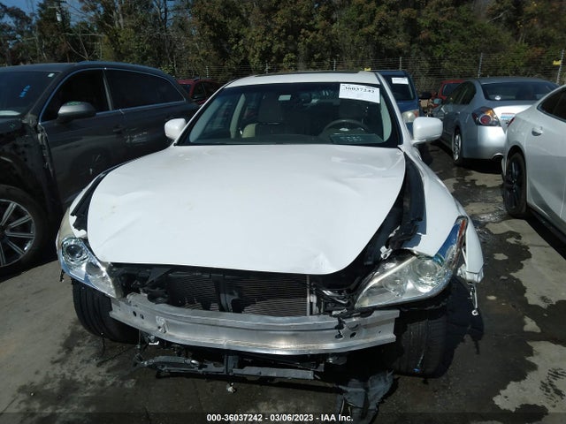 2011 INFINITI M37 VIN: JN1BY1AP1BM324236