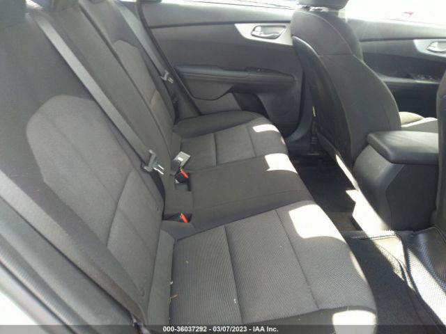 3KPF24AD8PE554756 KIA Forte Lxs