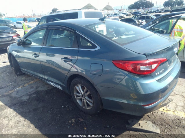 Hyundai SONATA SE 2017 5NPE24AF8HH511464 Image 3