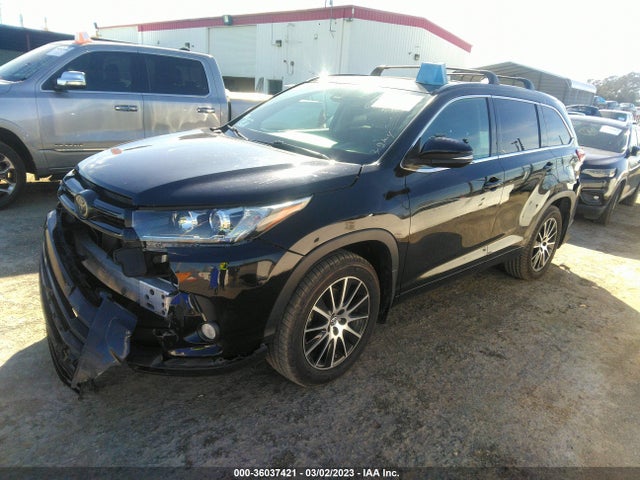 Toyota Highlander Se/xle 2018 5TDJZRFH6JS865579 Image 2