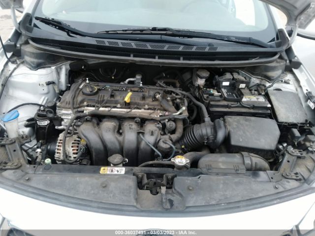 KNAFK4A62G5577573 KIA FORTE LX