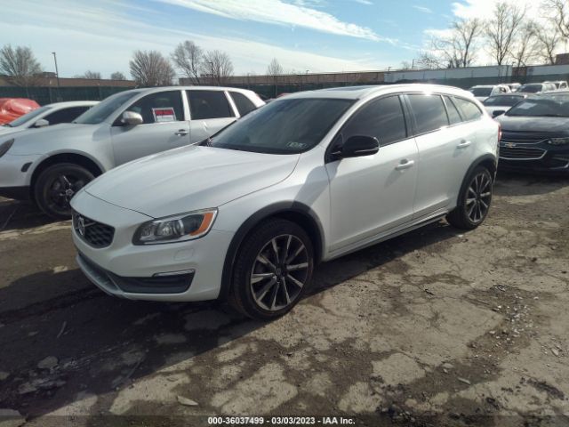 YV4612HM7G1004901 Volvo V60 Cross Country T5 Platinum
