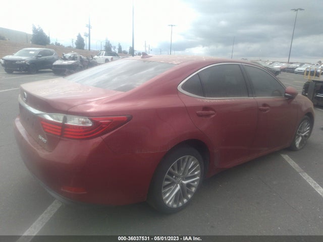 2013 LEXUS ES 350 4DR SDN VIN: JTHBK1GG8D2016368