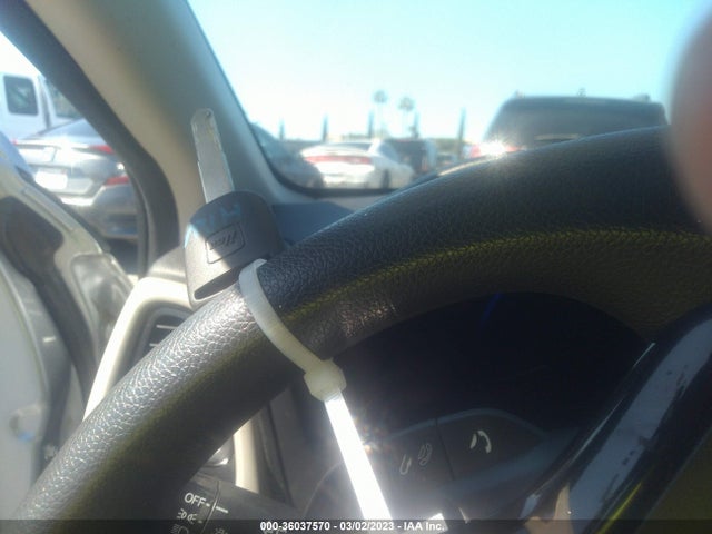 Honda HR-V LX 2019 3CZRU5H38KG712725 Image 3