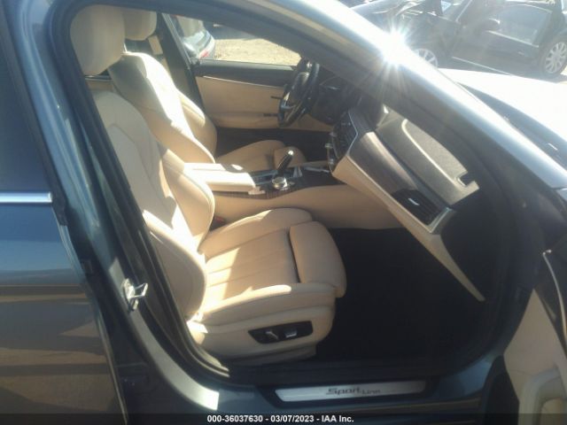 WBAJA5C3XHG895243 BMW 5 Series 530i