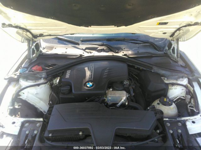 WBA8A9C58JAH14255 BMW 3 Series 320i