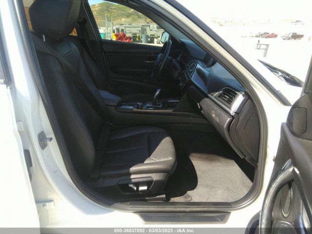 WBA8A9C58JAH14255 BMW 3 Series 320i