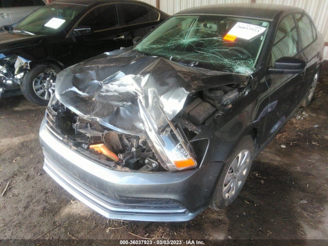 3VW167AJ4GM303595 Volkswagen Jetta Sedan 1.4t S