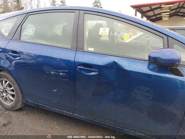 Toyota Prius V Two/five/three/four 2015 JTDZN3EU3FJ021210 Image 6