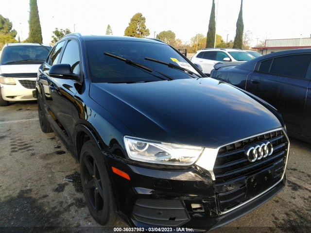 WA1BCCFS2HR008340 Audi Q3 PREMIUM
