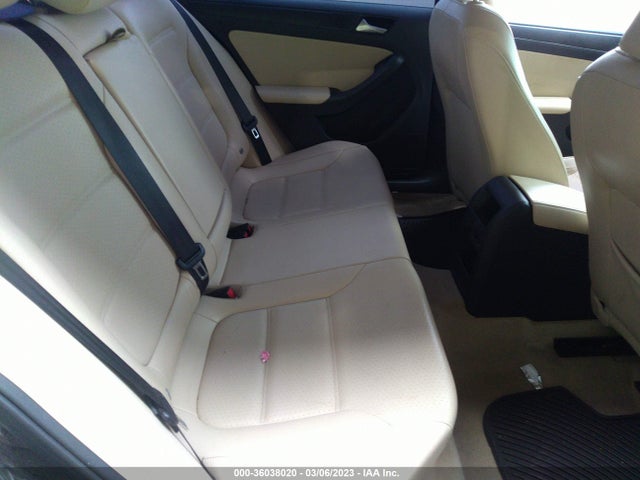 3VWD17AJ1EM292015 Volkswagen Jetta Sedan Se