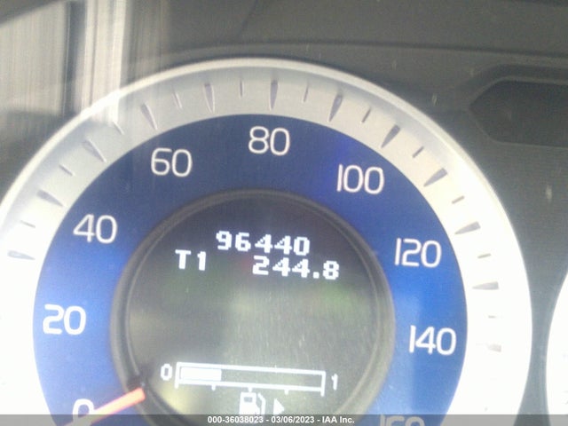 2011 VOLVO XC60 3.2L VIN: YV4952DL2B2188534