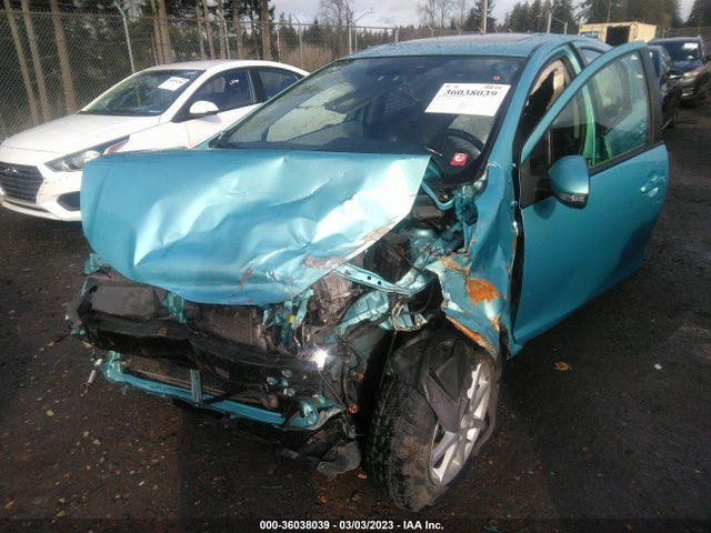 Toyota Prius C One/three/two/four 2014 JTDKDTB30E1067334 Image 8