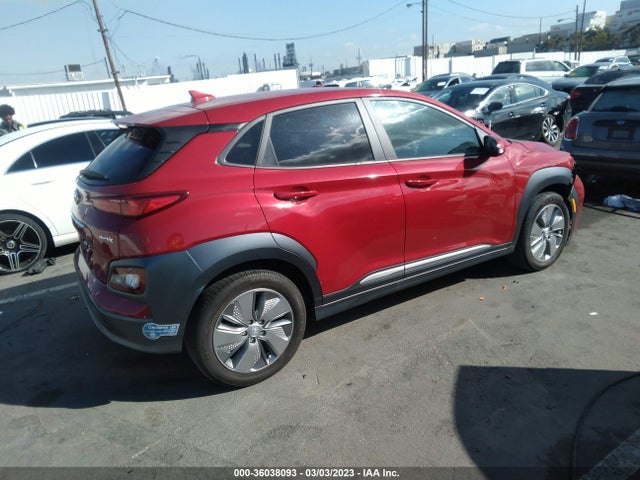 2021 Hyundai Kona, VIN: KM8K33AG4MU121931