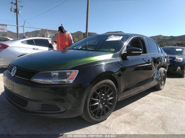 3VWD17AJXEM365933 Volkswagen Jetta Sedan Se