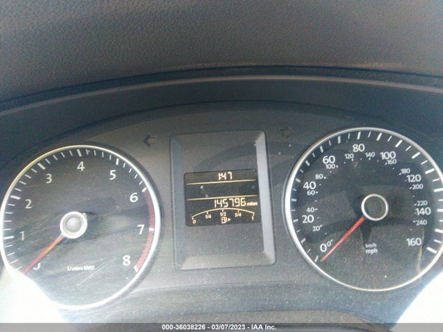 3VWD17AJXEM365933 Volkswagen Jetta Sedan Se