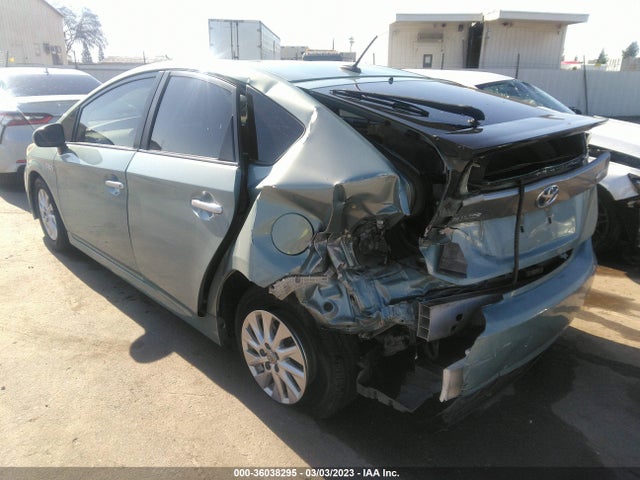 Toyota PRIUS PLUG-IN 2014 JTDKN3DP1E3060717 Image 4