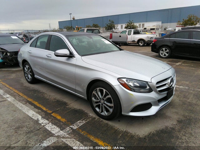 2016 55SWF4KB8GU170731 main image