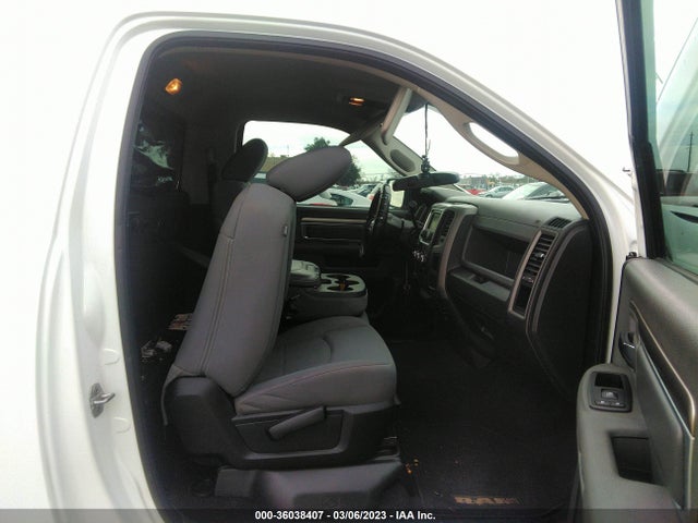 3C6JR7AT1EG102364 RAM 1500 Express