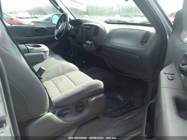 2002 FORD F-150 XL/XLT VIN: 1FTRX17282NB96520