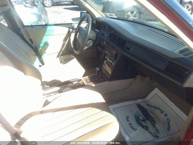 1989 MERCEDES-BENZ 190 E 2.6 VIN: WDBDA29D5KF644141