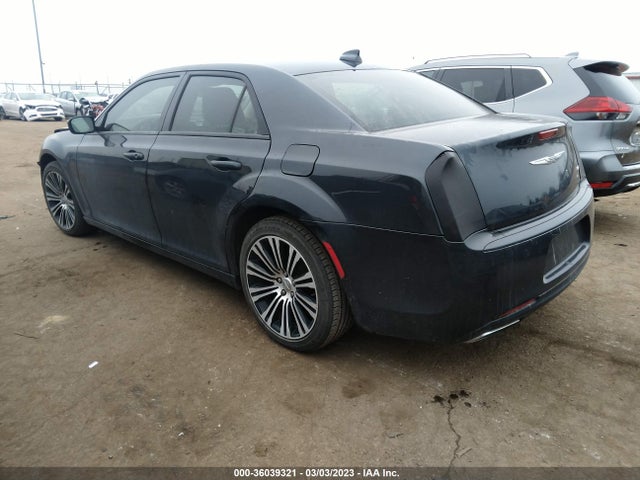2C3CCAAG9JH294053 Chrysler 300 Touring