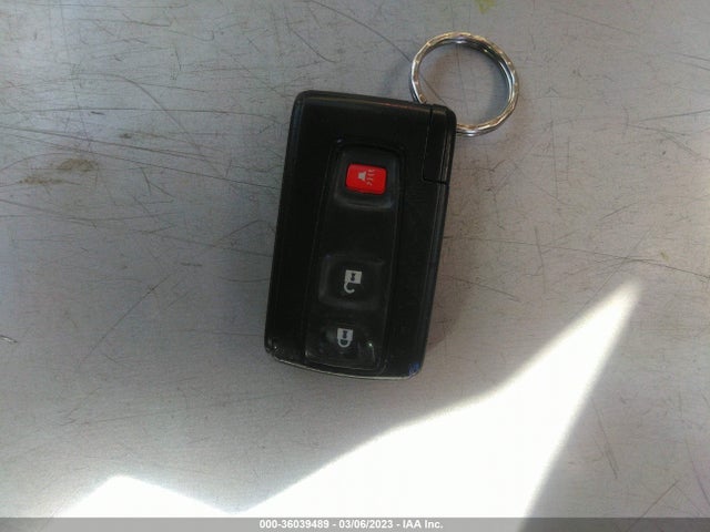 2004 TOYOTA PRIUS VIN: JTDKB20U640079715