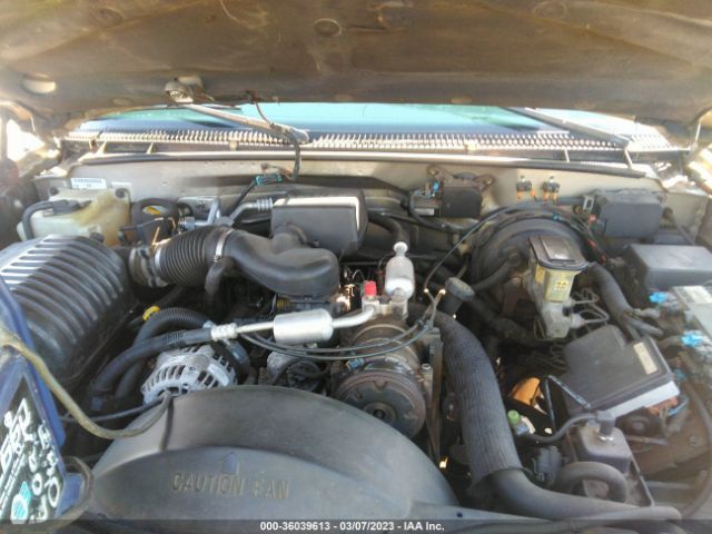 1GKEC16R6XJ779504 GMC Suburban