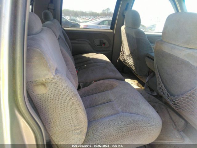 1GKEC16R6XJ779504 GMC Suburban